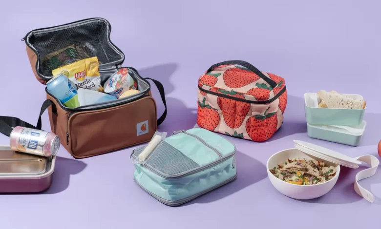 How the Carhartt Deluxe Lunch Box Keeps Your Food Hot or Cold